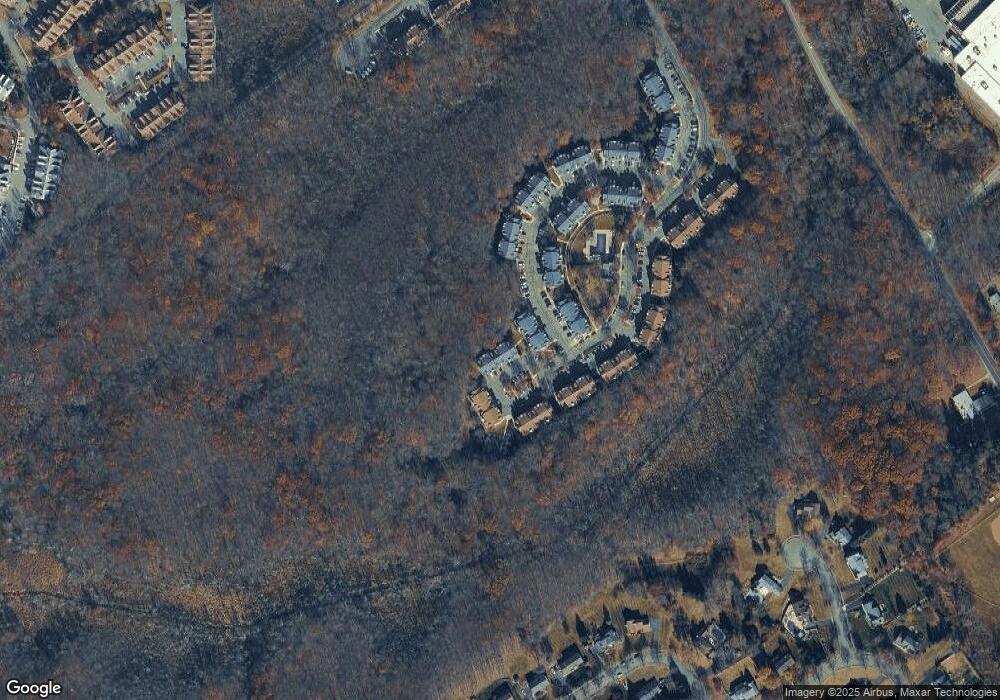 210 Woods Edge Dr, Succasunna, NJ 07876 - photo 1