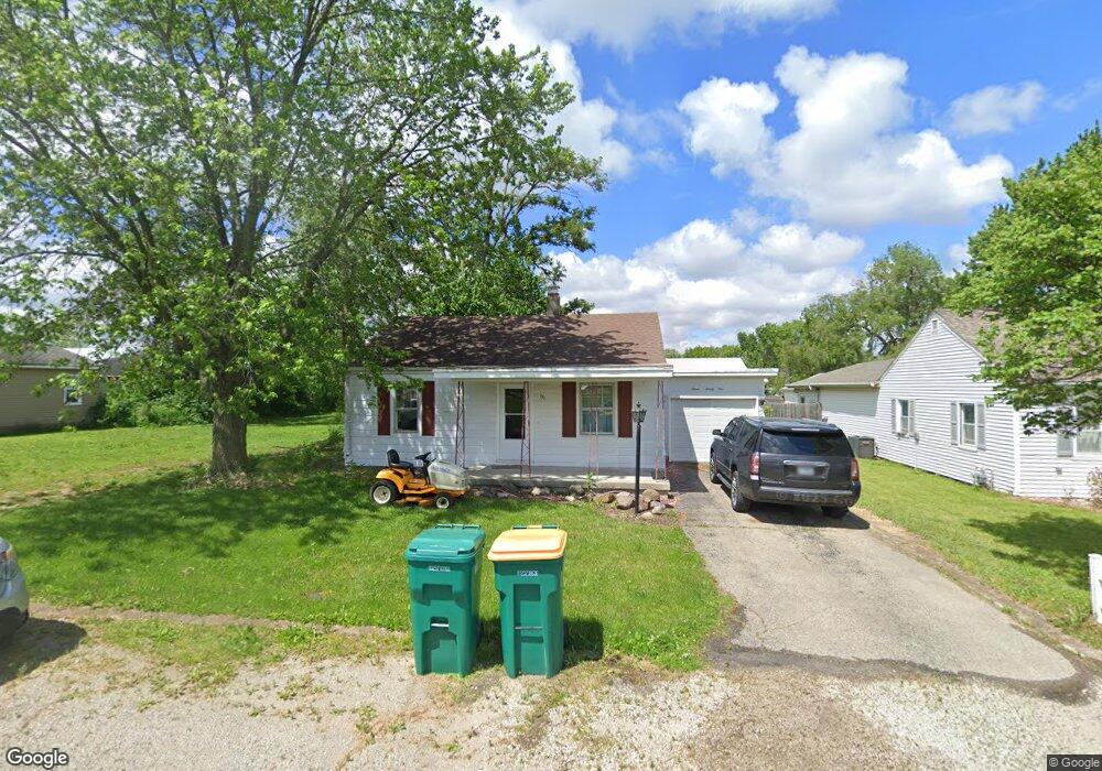 721 N 2nd St, Mattoon, IL 61938 - photo 1