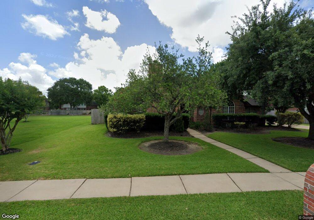 2307 Sarasota Dr, Friendswood, TX 77546 - photo 1