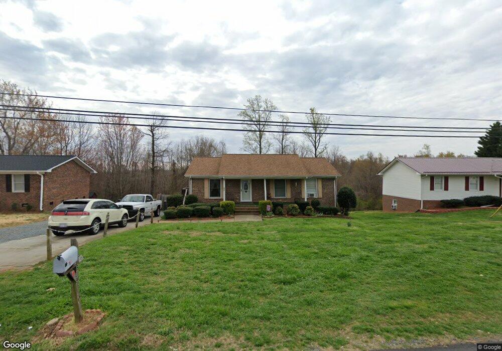 839 Lawsonville Ave, Reidsville, NC 27320 - photo 1