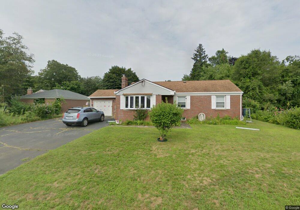 26 Barton St, Ludlow, MA 01056 - photo 1