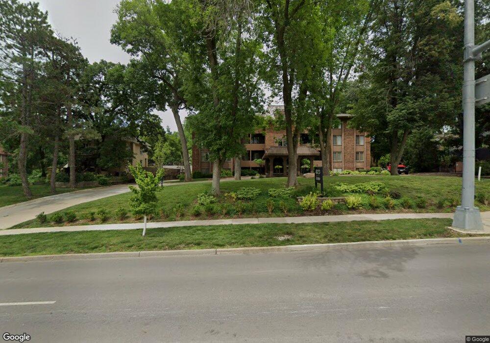 4323 Grand Ave unit 433, Des Moines, IA 50312 - photo 1