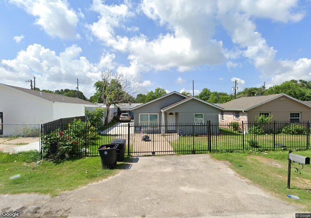 2507 Anchor St, Houston, TX 77088 - photo 1
