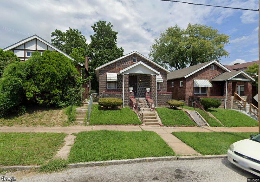 4713 Margaretta Ave, Saint Louis, MO 63115 - photo 1