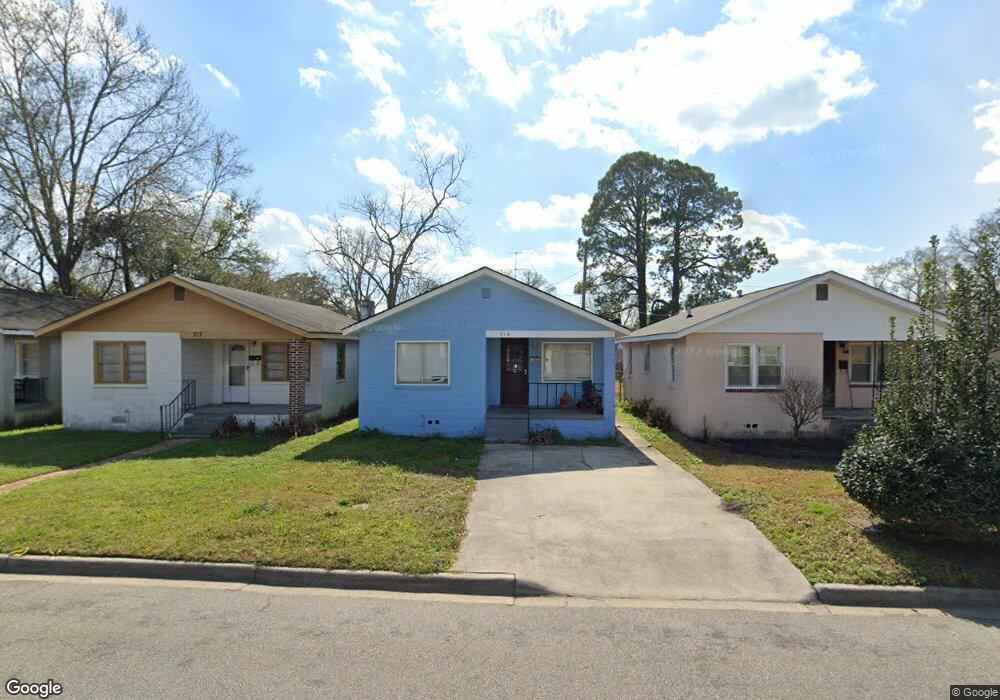 719 W 46th St, Savannah, GA 31405 - photo 1