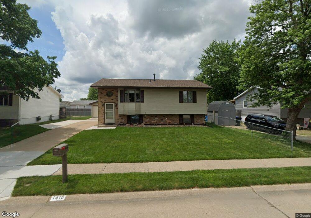 1416 N Pioneer St, Davenport, IA 52804 - photo 1