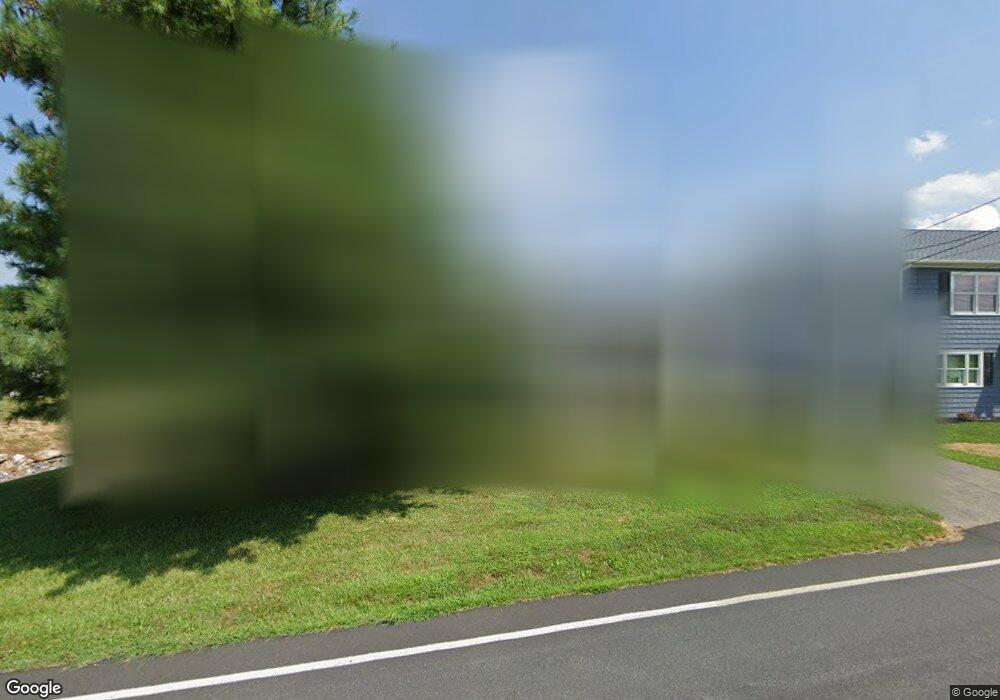 887 Central Manor Rd, Lancaster, PA 17603 - photo 1