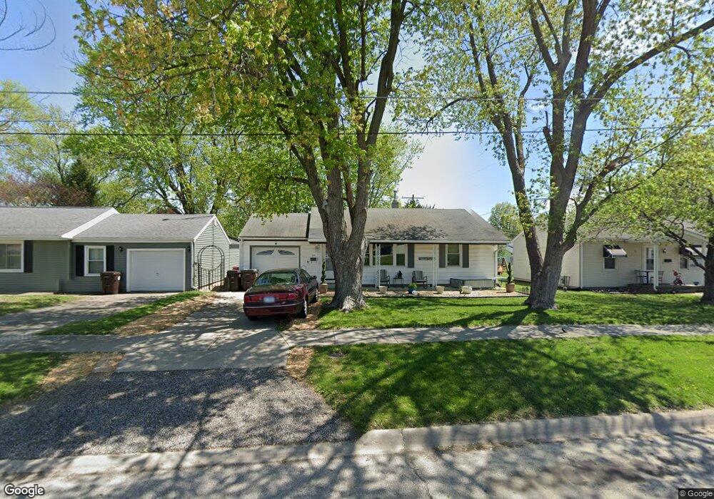 208 Limit St, Lincoln, IL 62656 - photo 1