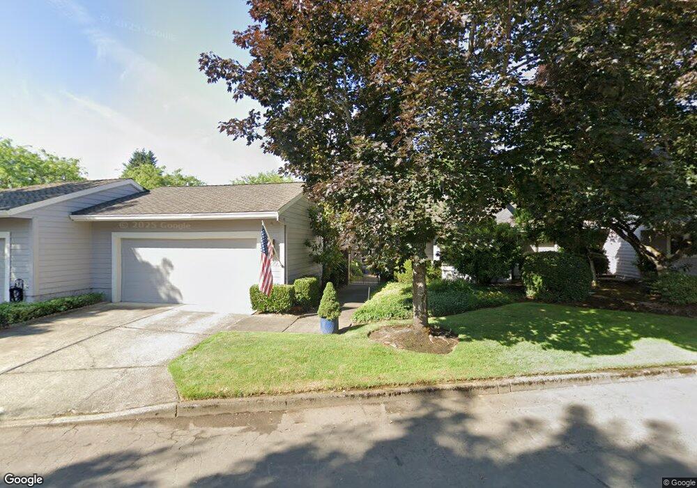 7910 SW Fairway Dr, Wilsonville, OR 97070 - photo 1