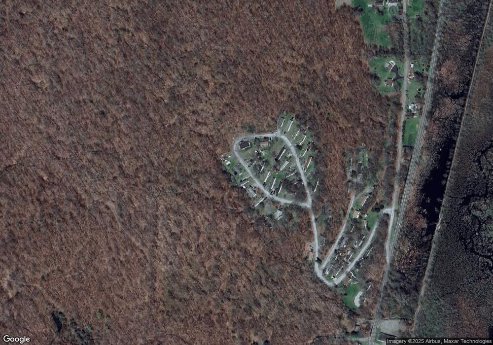 5 Old Post Rd 3, Millerton, NY 12546 - photo 1