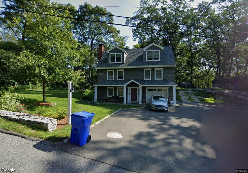 20 Split Level Rd, Ridgefield, CT 06877 - photo 1