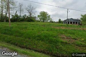 8 Ridge Church Rd, Amity, PA 15311
