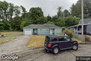 3563 Harrison St, Astoria, OR 97103