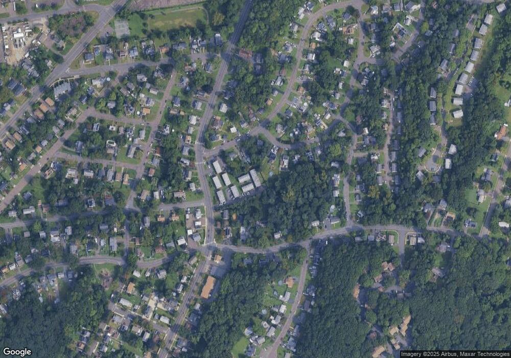 1697 Quinnipiac Ave unit d, New Haven, CT 06513 - photo 1