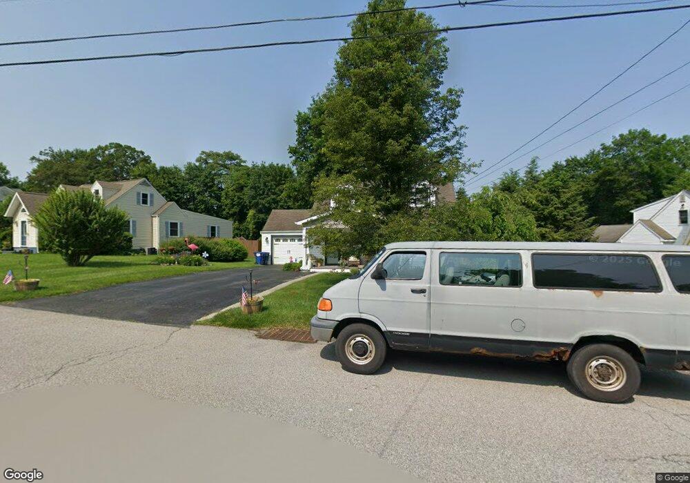 21 Hasbrouck Dr, Poughkeepsie, NY 12603 - photo 1