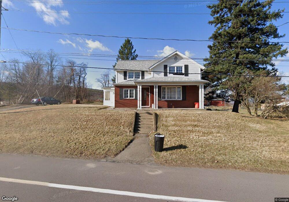 1402 E Drinker St, Dunmore, PA 18512 - photo 1