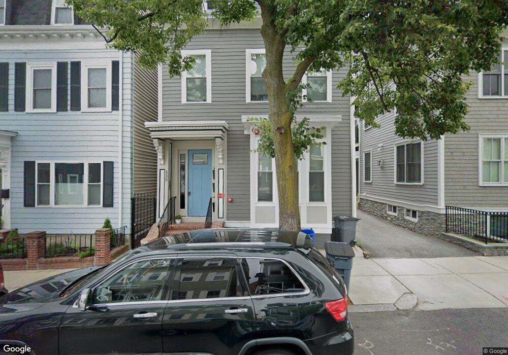 535 E 4th St unit 3, Boston, MA 02127 - photo 1