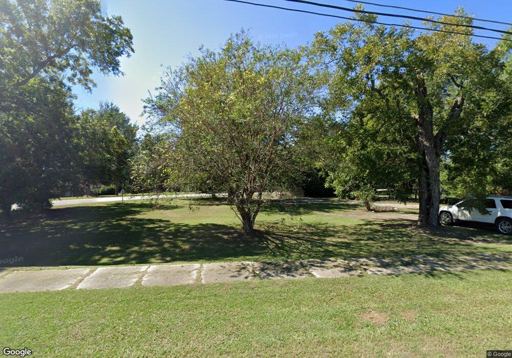 1213 E 3rd St, Donalsonville, GA 39845 - photo 1