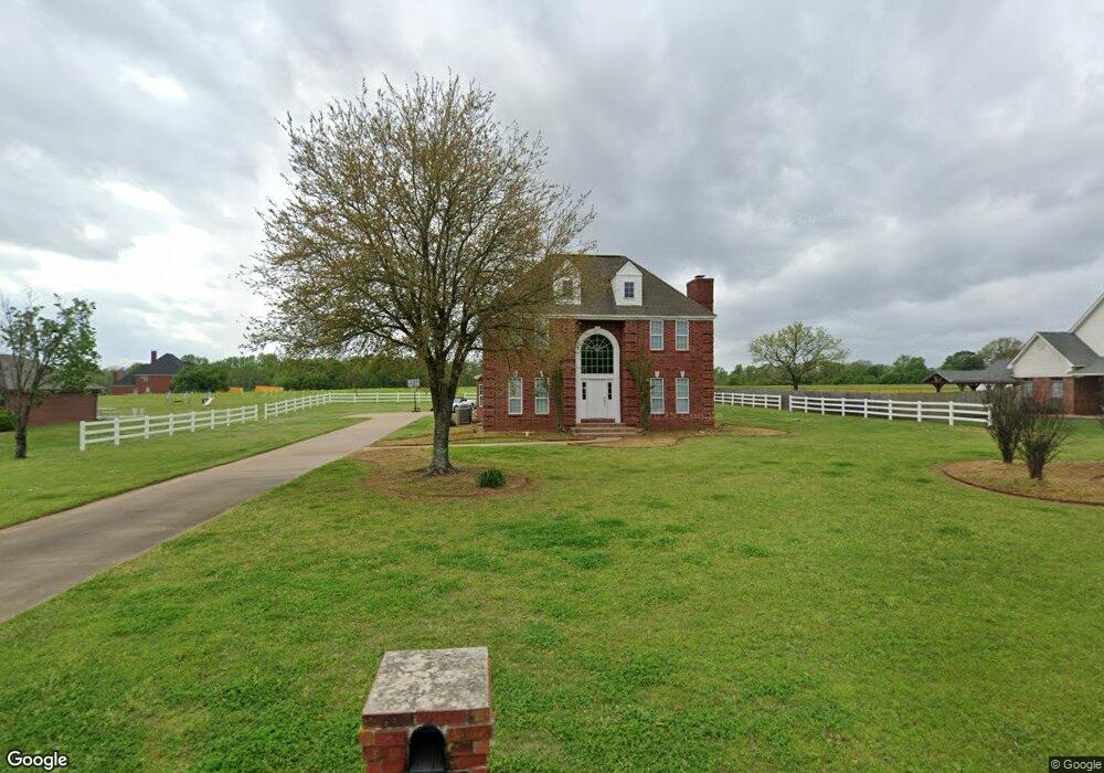 6104 Lost Creek Dr, Texarkana, TX 75503 - photo 1