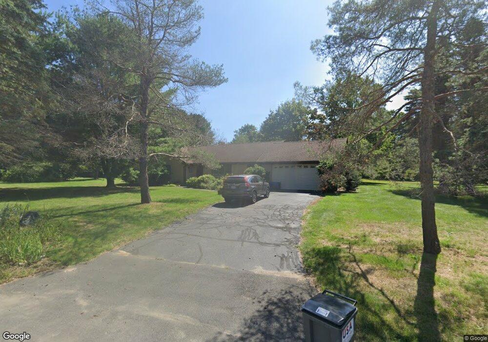 22 Alyssum Dr, Amherst, MA 01002 - photo 1