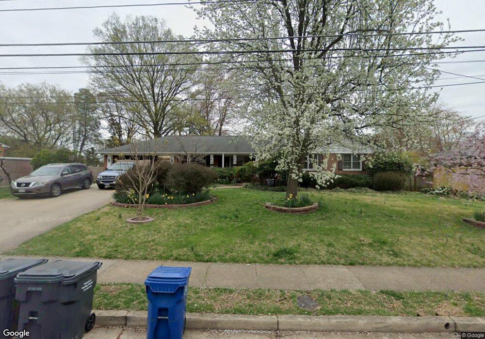 3329 Wilkins Dr, Falls Church, VA 22041 - photo 1