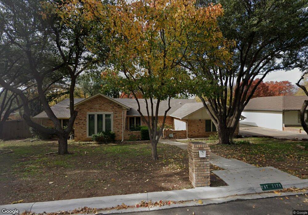 2136 Pembrooke Place, Denton, TX 76205 - photo 1