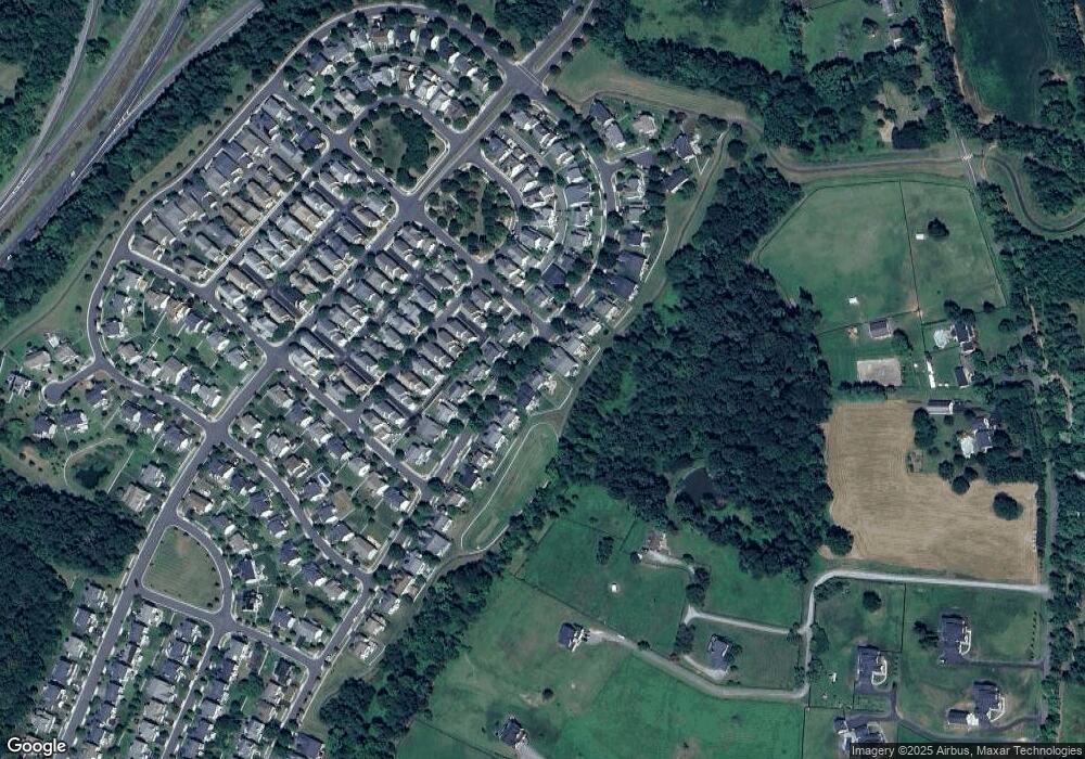 17552 Tedler Cir, Round Hill, VA 20141 - photo 1