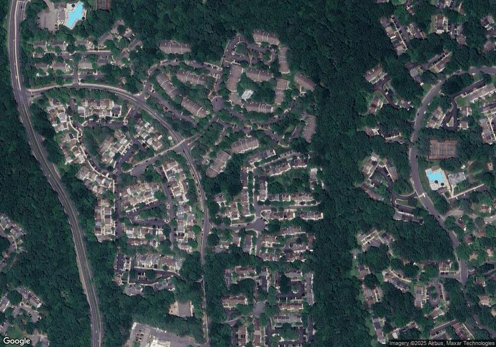 12276 Wye Oak Commons Cir, Burke, VA 22015 - photo 1