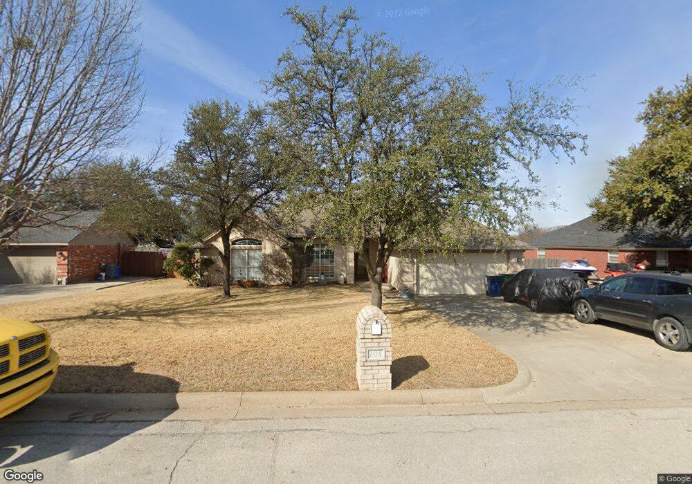 204 Meadowbrook Ln, Decatur, TX 76234 - photo 1