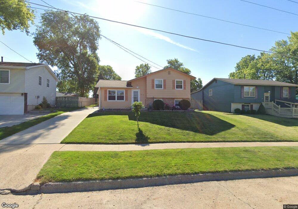 3903 SE 15th Ct, Des Moines, IA 50320 - photo 1