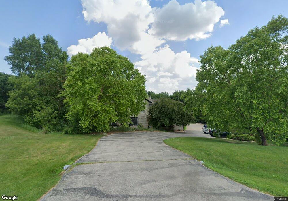 N54W25881 Glen Ridge Ct, Sussex, WI 53089 - photo 1