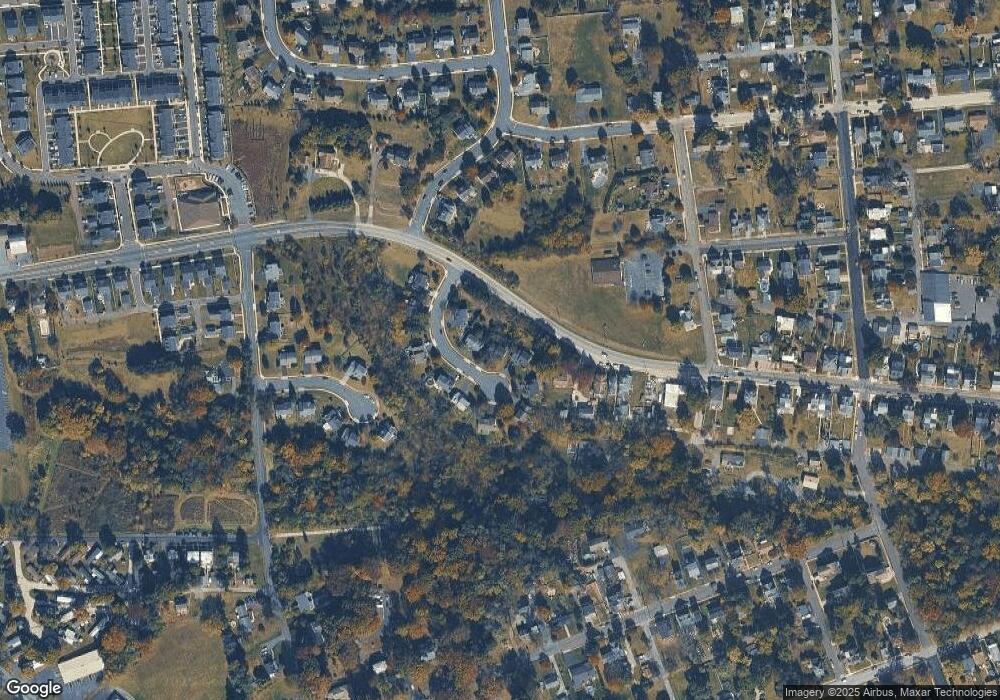 307 S Haverfield Dr, Spring City, PA 19475 - photo 1