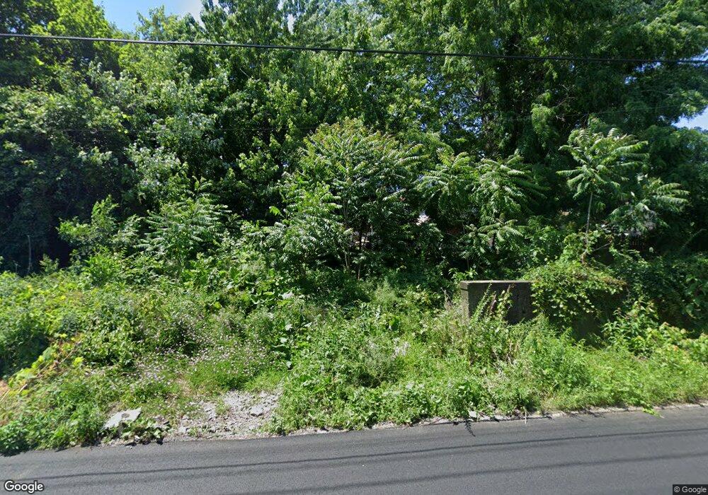 219 Short 10th St, Beaver Falls, PA 15010 - photo 1