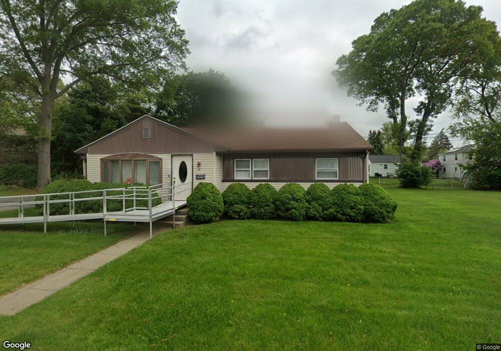 41 Pocasset St, Johnston, RI 02919 - photo 1