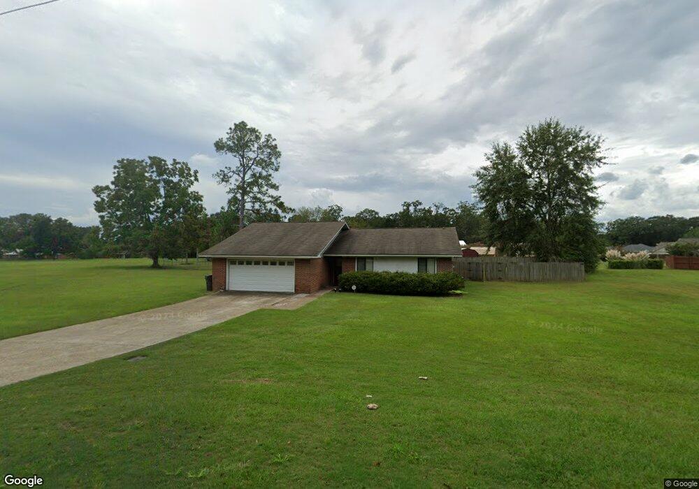 527 Earline Rd, Dothan, AL 36305 - photo 1