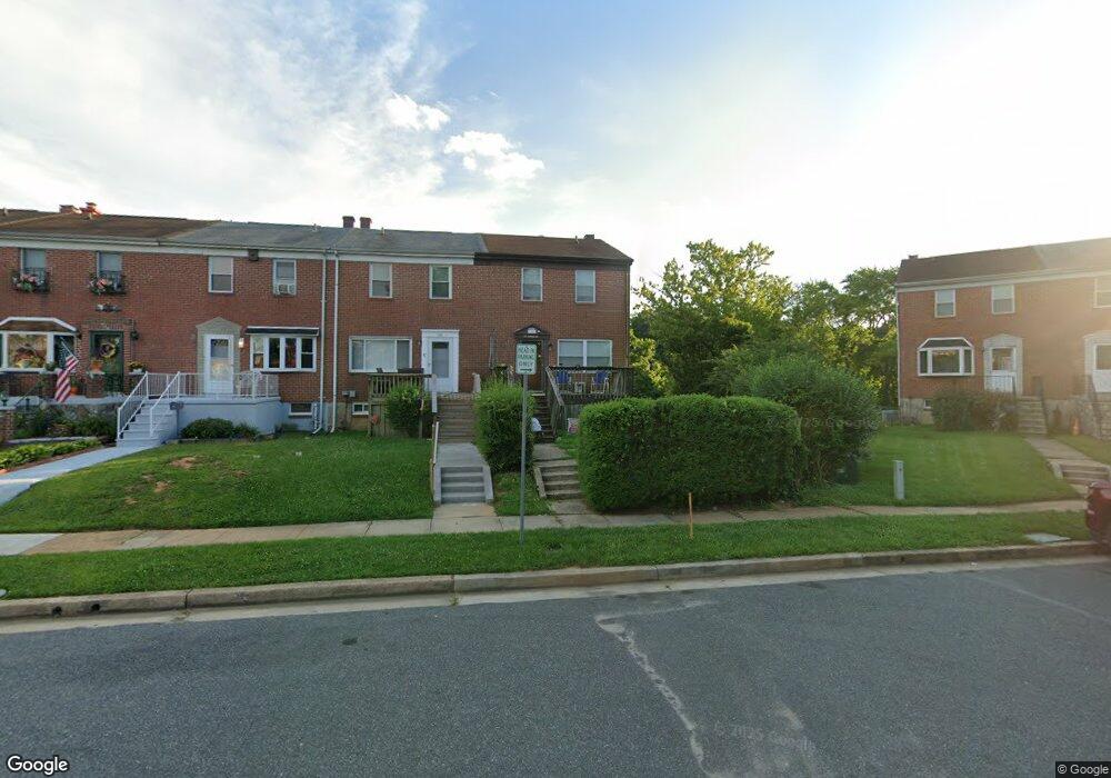 724 Seawall Rd, Essex, MD 21221 - photo 1