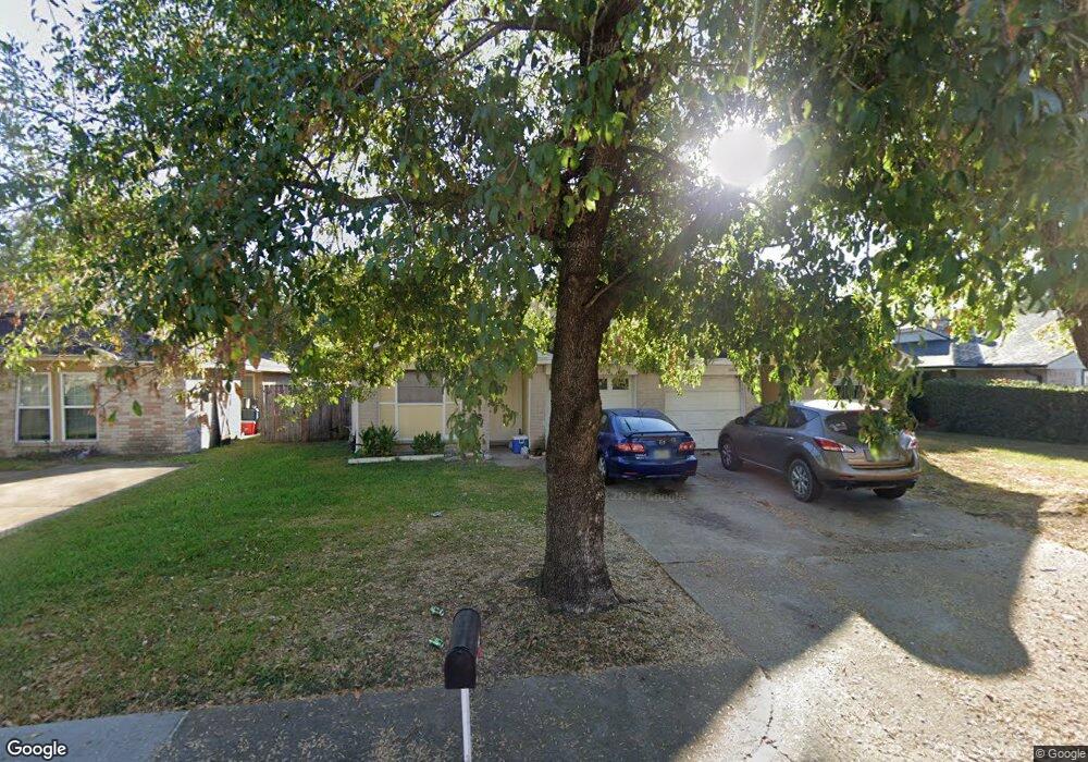 11016 Crinkleawn Dr, Houston, TX 77086 - photo 1