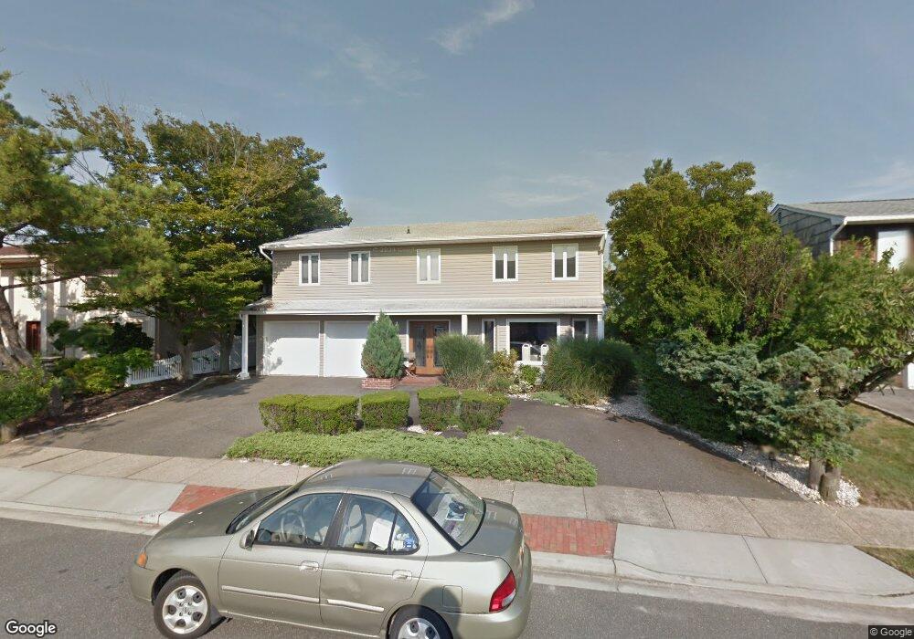 36 Donna Ln, Lido Beach, NY 11561 - photo 1