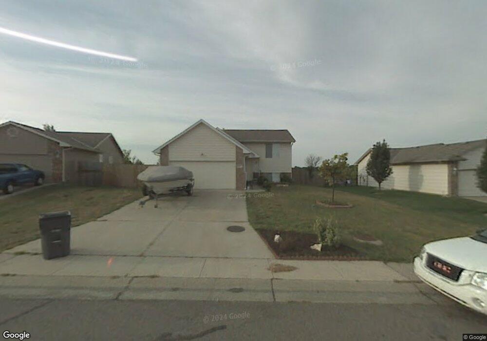 1657 N Prairie Run Cir, Mulvane, KS 67110 - photo 1