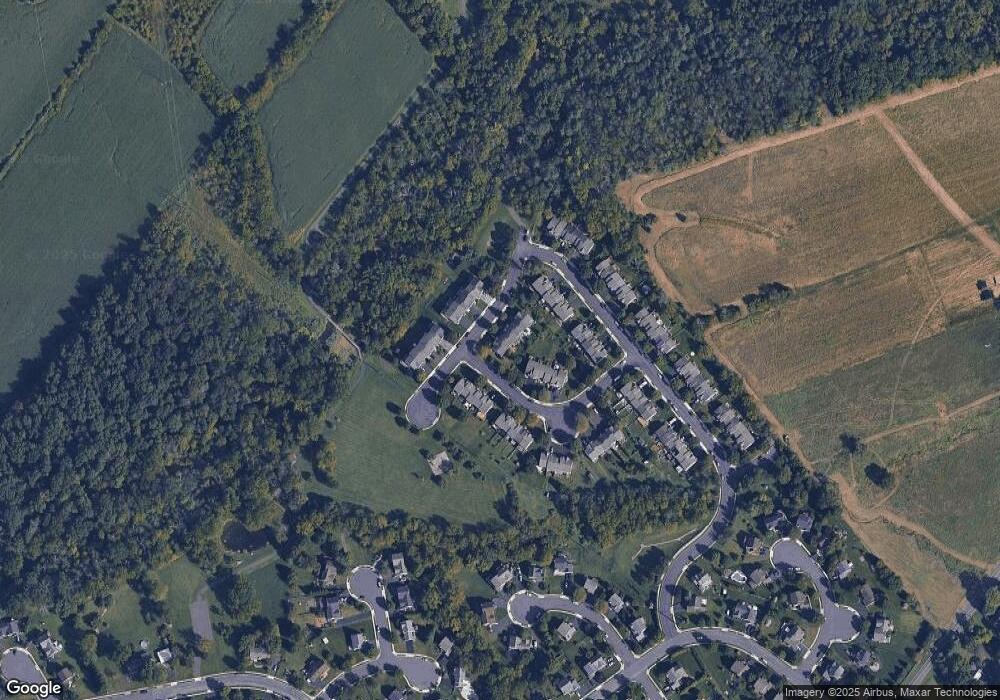 561 Creekside Dr, Souderton, PA 18964 - photo 1