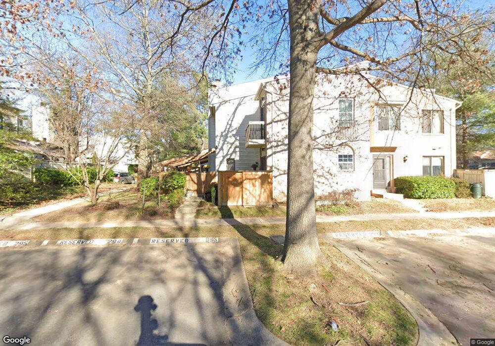 20204 Spring Haven Ct, Montgomery Village, MD 20886 - photo 1