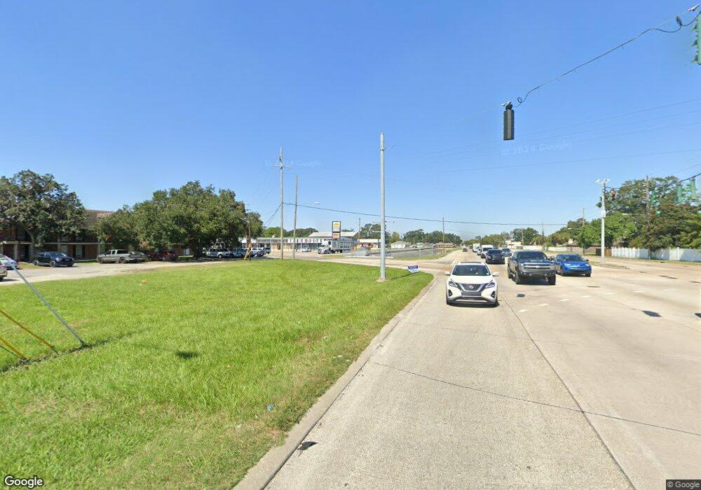 4000 2 E Barataria Blvd, Marrero, LA 70072 - photo 1