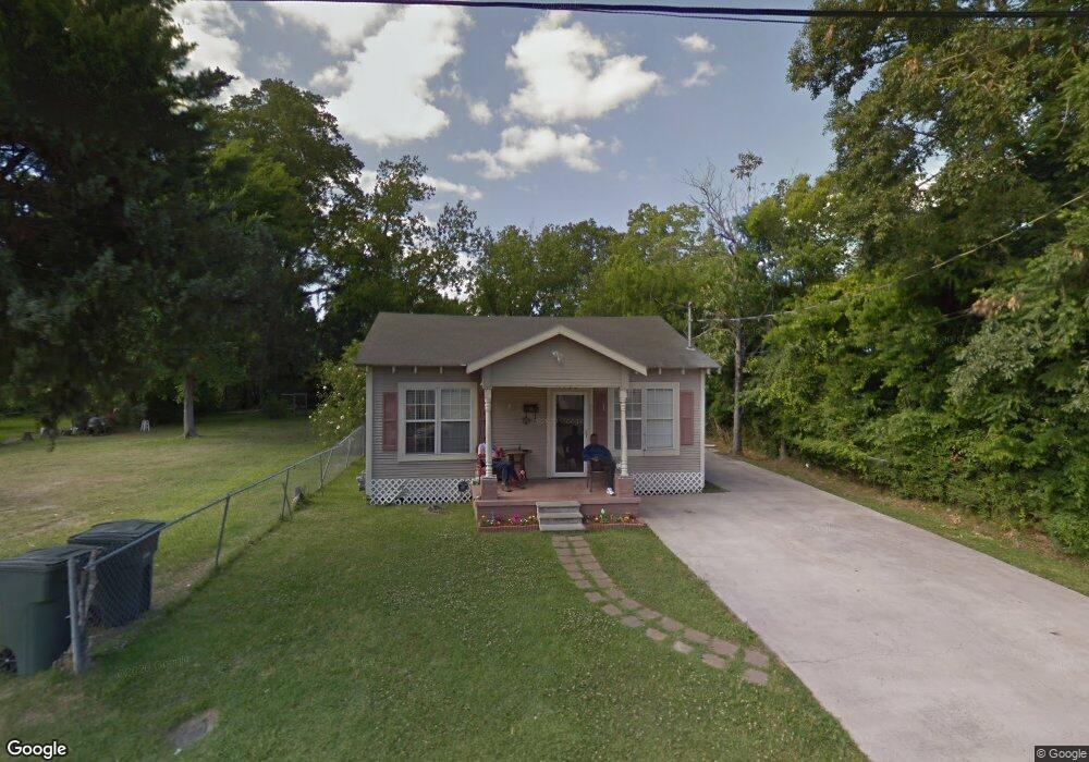 1723 Evans St, Lake Charles, LA 70601 - photo 1