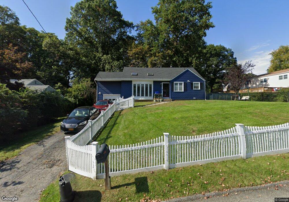 22 Laurie Rd, Cortlandt Manor, NY 10567 - photo 1