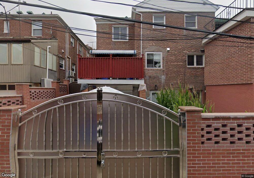 17516 73rd Ave, Fresh Meadows, NY 11366 - photo 1