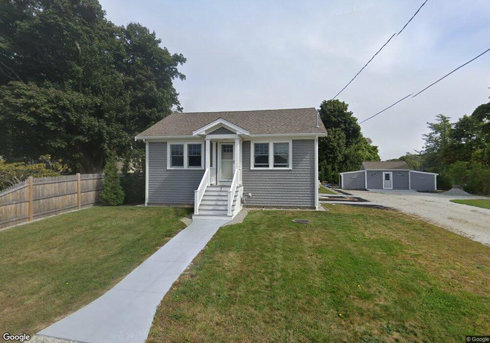 7 Meadow Rd, Hingham, MA 02043 - photo 1