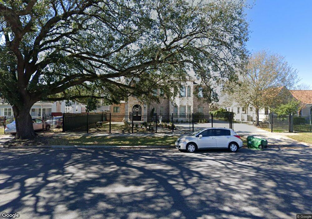 3728 Colgate St, Houston, TX 77087 - photo 1