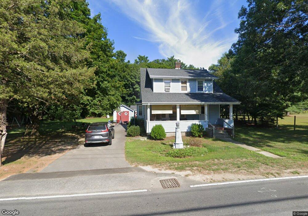 569 County Rd unit 1, Marion, MA 02738 - photo 1