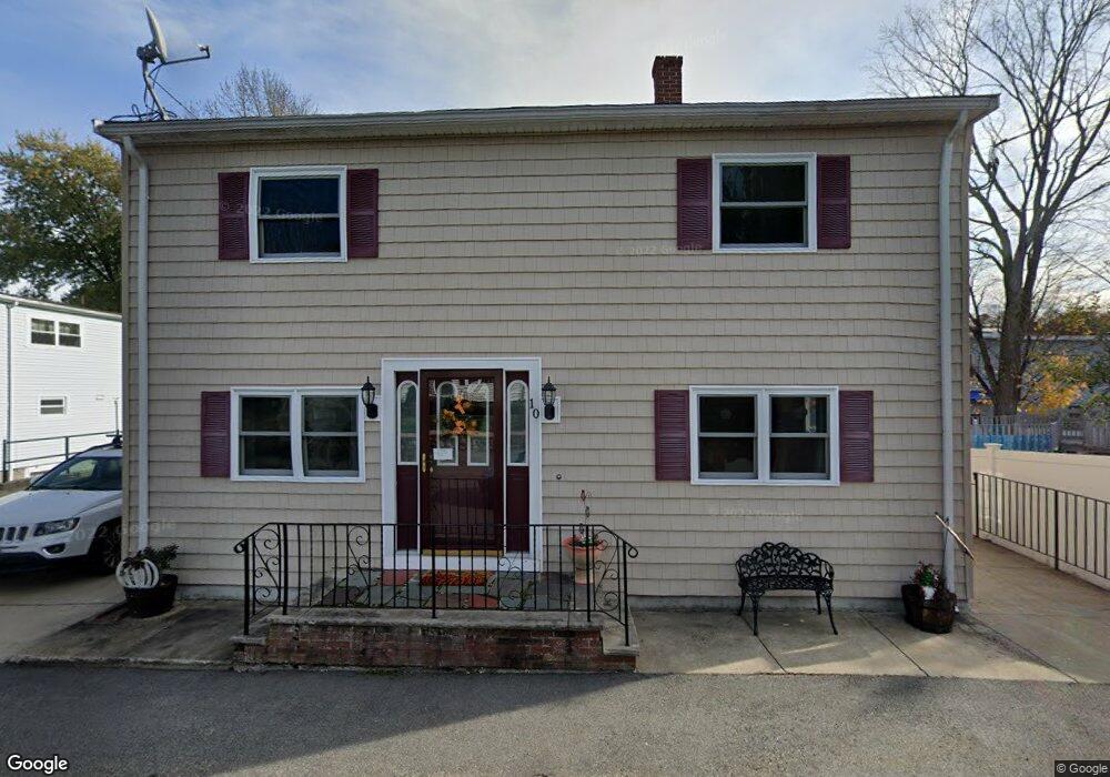 10 Hart St, Wakefield, MA 01880 - photo 1