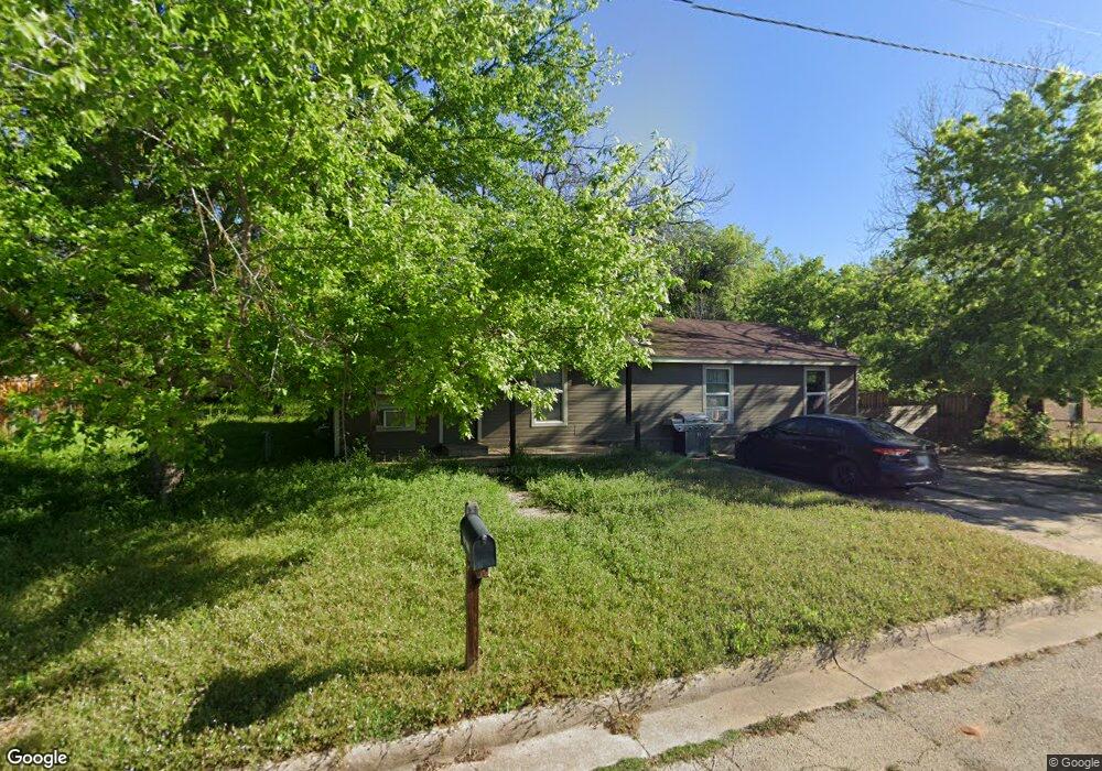 605 E Water St, Weatherford, TX 76086 - photo 1